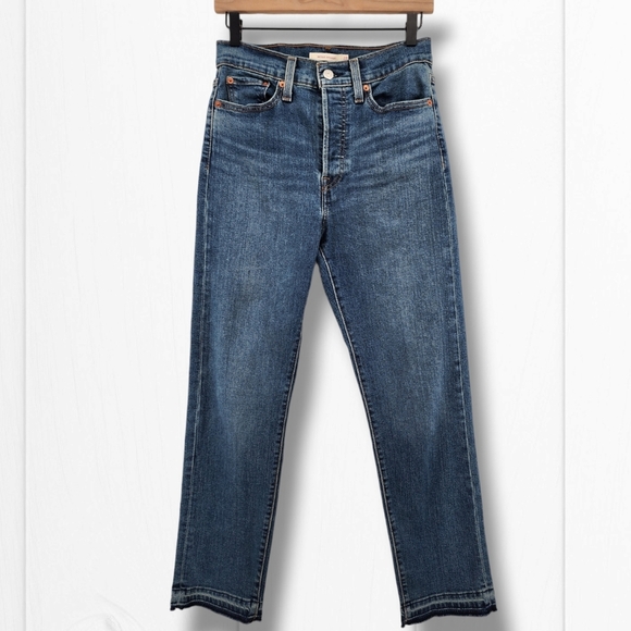 Levis Blue Wedgie Straight Raw Hem Button Fly Jeans Size 28 - Picture 1 of 10